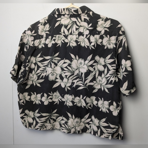 TOMMY BAHAMA 100% Silk CROP hawaïen blouse size medium - Picture 6 of 8